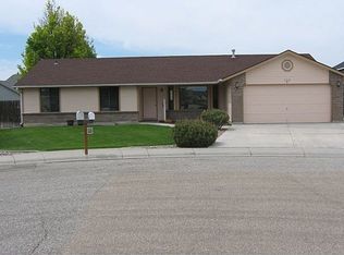 350 Hickory Ct, Nampa, ID 83686