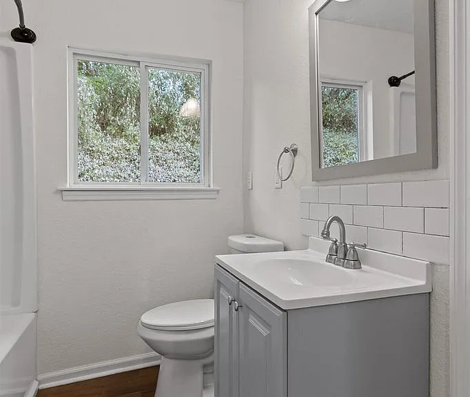 3919 Weldon Dr — Photo 15
