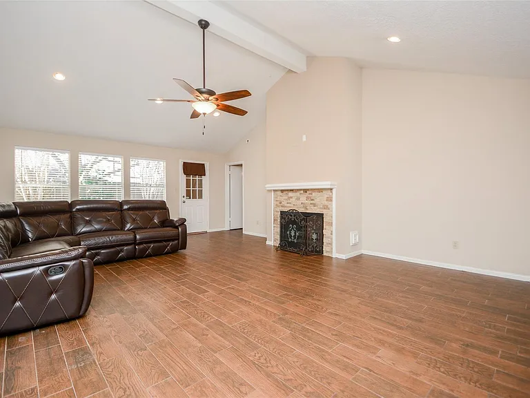19635 Westbridge Ln — Photo 5