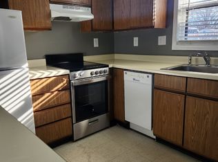 2820 Yellowstone Pkwy APT 2, Lexington, KY 40517