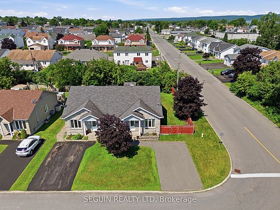 3rd image of 410 Marc Andre St