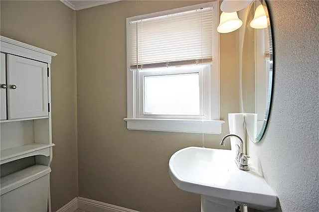 4440 Prairie St — Photo 11