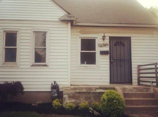 8311 Robson St, Detroit, MI 48228