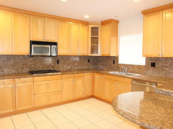 5th image of 11871 Iowa Ave APT 104