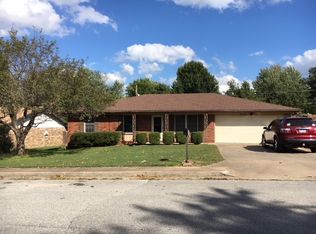 2203 Lynn St, Springdale, AR 72762
