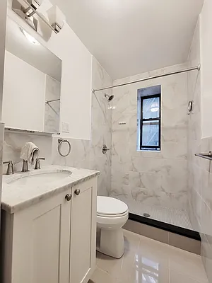 Rented by Compass | media 10