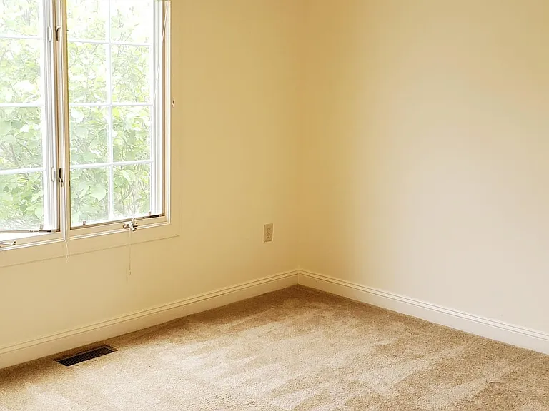 14 Hayworth Cir — Photo 24