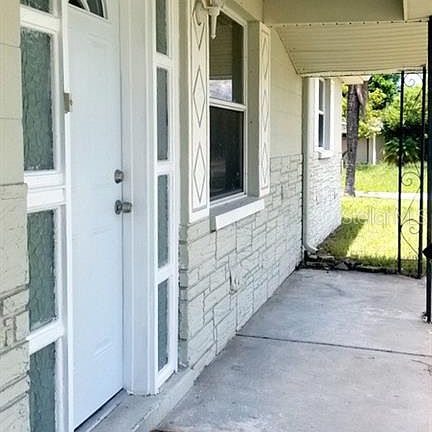 3rd image of 2329 Chancery Dr