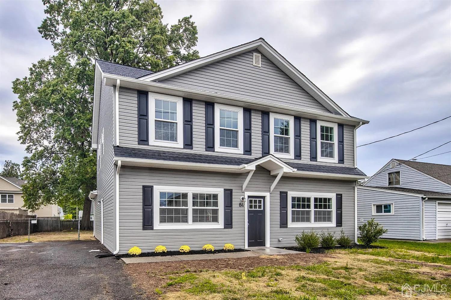 84 Ashley Rd photo 1