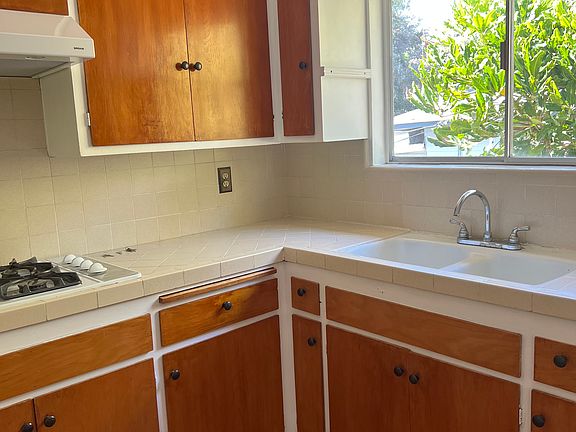2nd image of 1641 Maltman Ave APT C