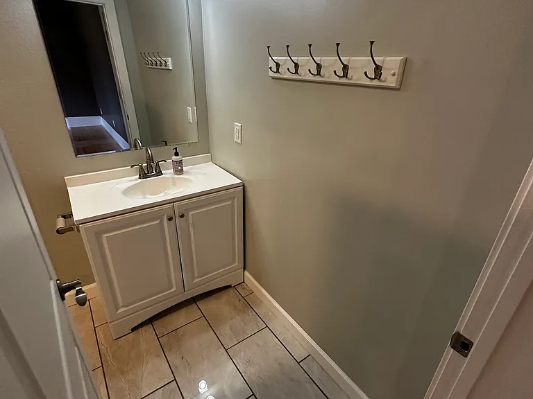 204 Central Ave #6 — Photo 6