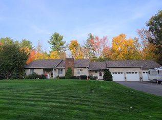 132 Wrights Brook Dr, Somers, CT 06071