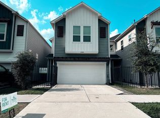 1058 Mansfield St, Houston, TX 77091