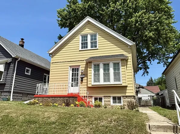 306 W Harrison AVENUE, Milwaukee, WI 53207