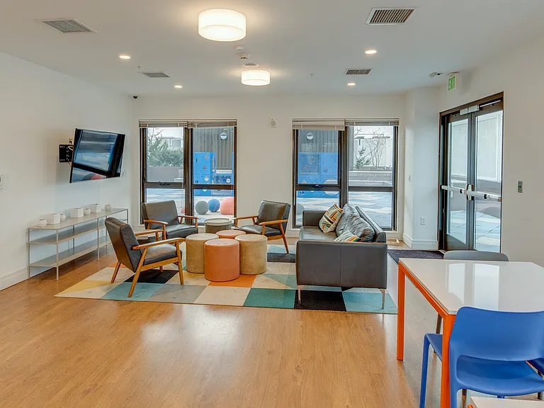 Portner Flats — Photo 12