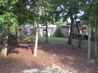 2727 Mountain Laurel Ln, Asheboro, NC 27205