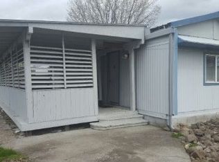 2406 Empire Dr, La Grande, OR 97850