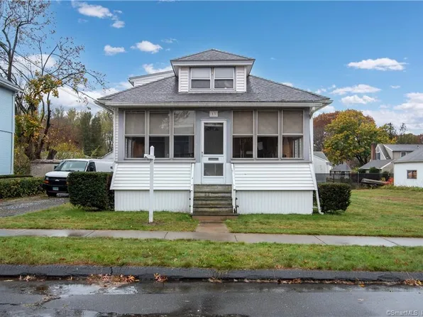 13 Dartmouth Street, Enfield, CT 06082
