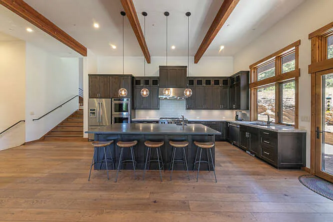 10768 Labelle Ct — Photo 7