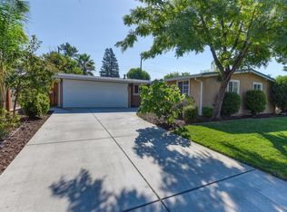 2691 Los Amigos Dr, Rancho Cordova, CA 95670