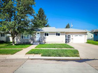 604 S 15th St, Norfolk, NE 68701