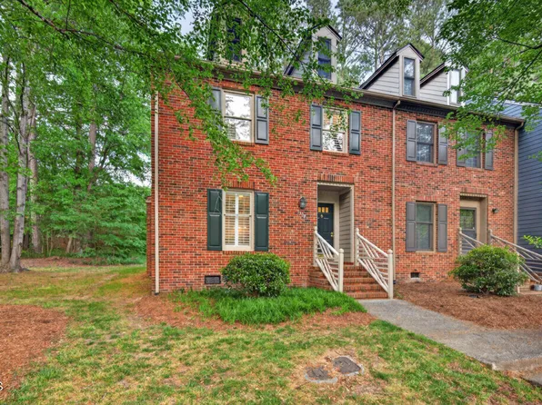 3307 Coachmans Way, Durham, NC 27705