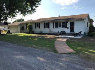 3674 Fuller Ave, Hamburg, NY 14219