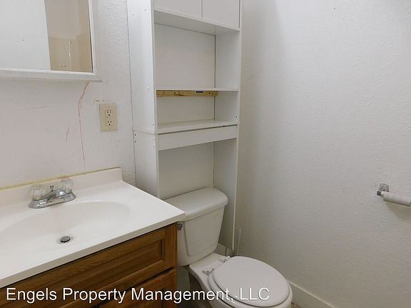 5th image of 924 N Topeka St APT 309