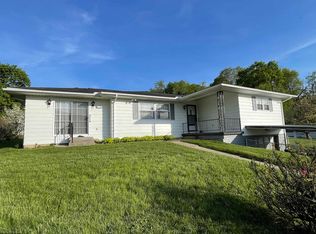 1702 Butternut Rd, Fairmont, WV 26554