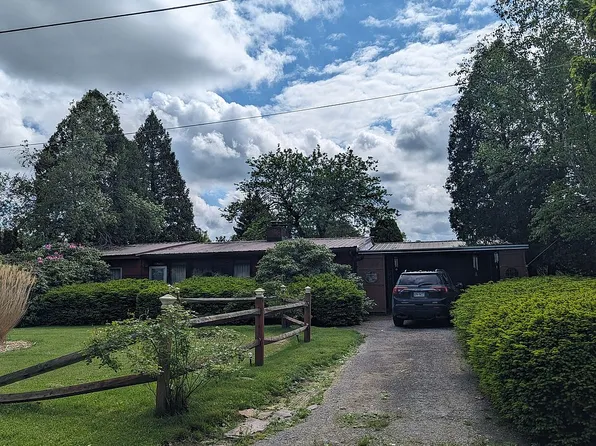 125 Cedar Dr, Karthaus, PA 16845