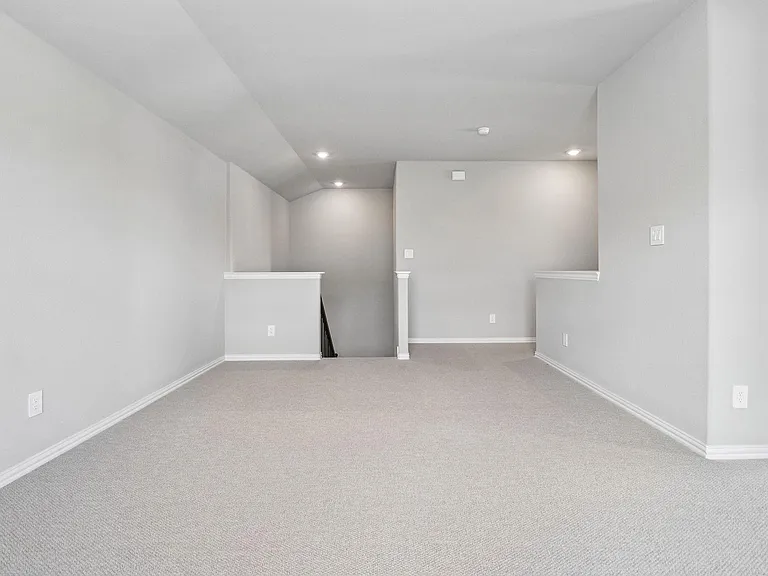 6206 Castamere Dr — Photo 20