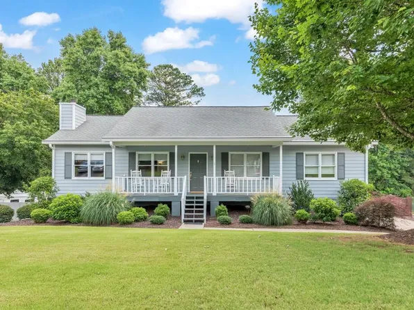 2652 Green Meadow Ln NE, Marietta, GA 30066