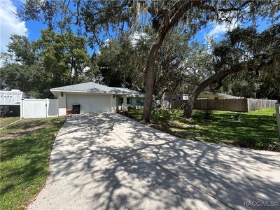 10077 E Lake Estates Dr, Inverness, FL, 34450