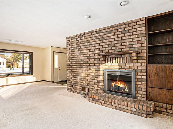 5th image of 80 W 34th St