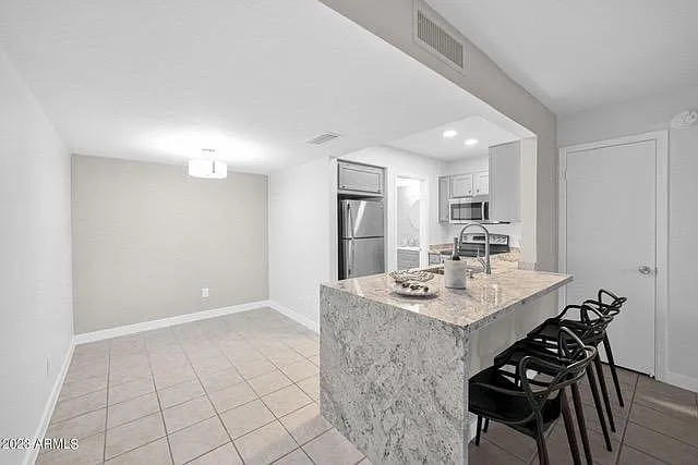 E Belleview Pl — Photo 50