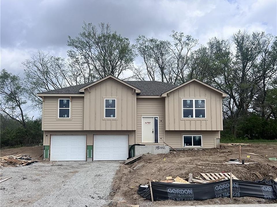 1st image of 665 S Ranson Pl