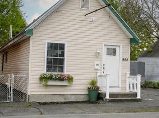 1862 8th Avenue, Watervliet, NY 12189