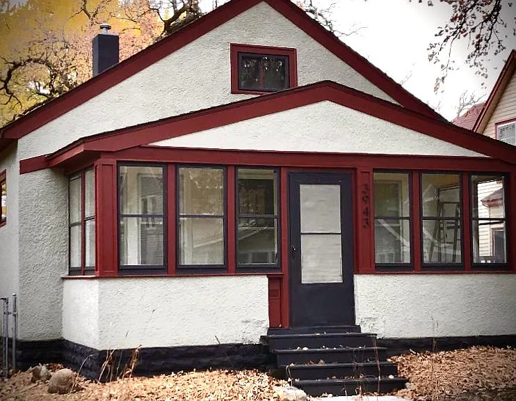 3943 Emerson Ave N — Photo 1