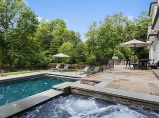 10 Andrews Rd, Greenwich, CT 06830