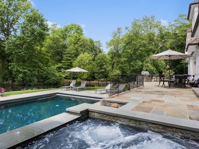 10 Andrews Rd, Greenwich, CT 06830 | Zillow