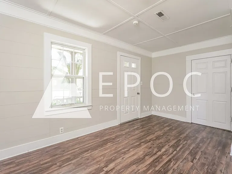 125 E Devonshire St — Photo 9