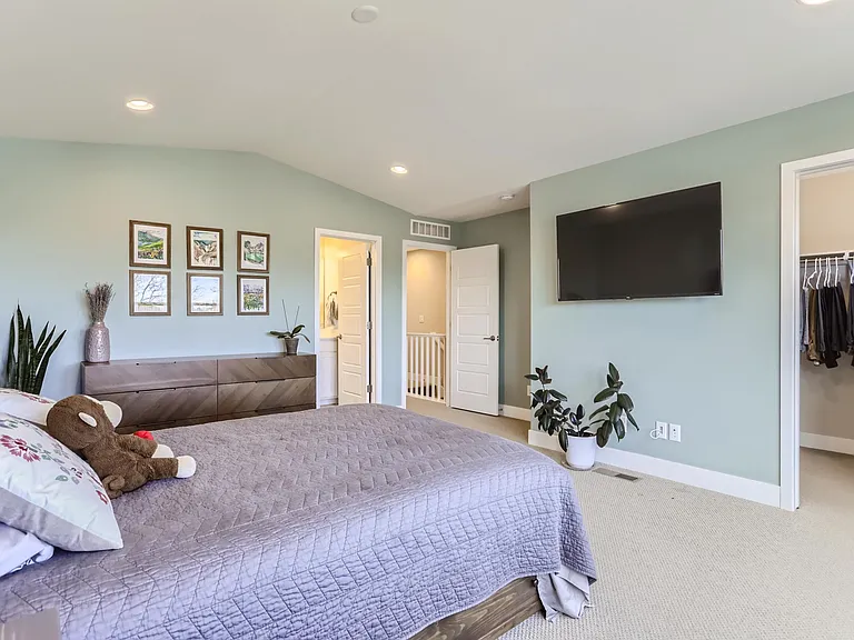 4225 Yarrow St — Photo 18