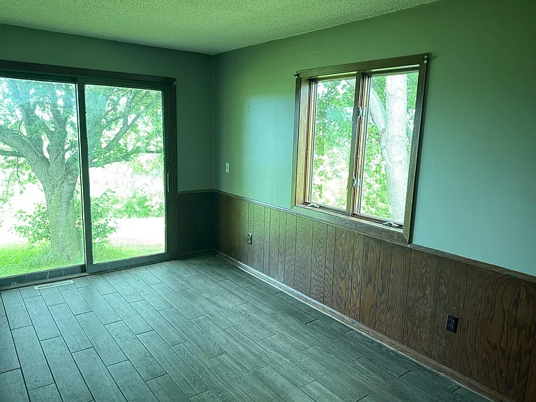 4691 State Highway 55 — Photo 13