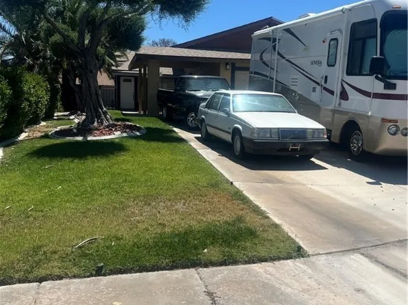 7247 Manatee Ct, Las Vegas, NV 89147