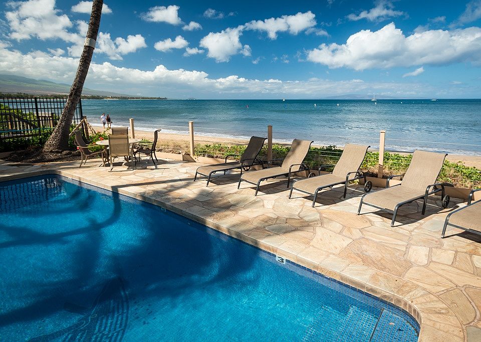 Oceanfront Pool is 10 seconds from your Lanai!