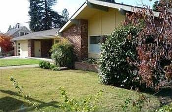 2nd image of 1244 NW Lawnridge Ave