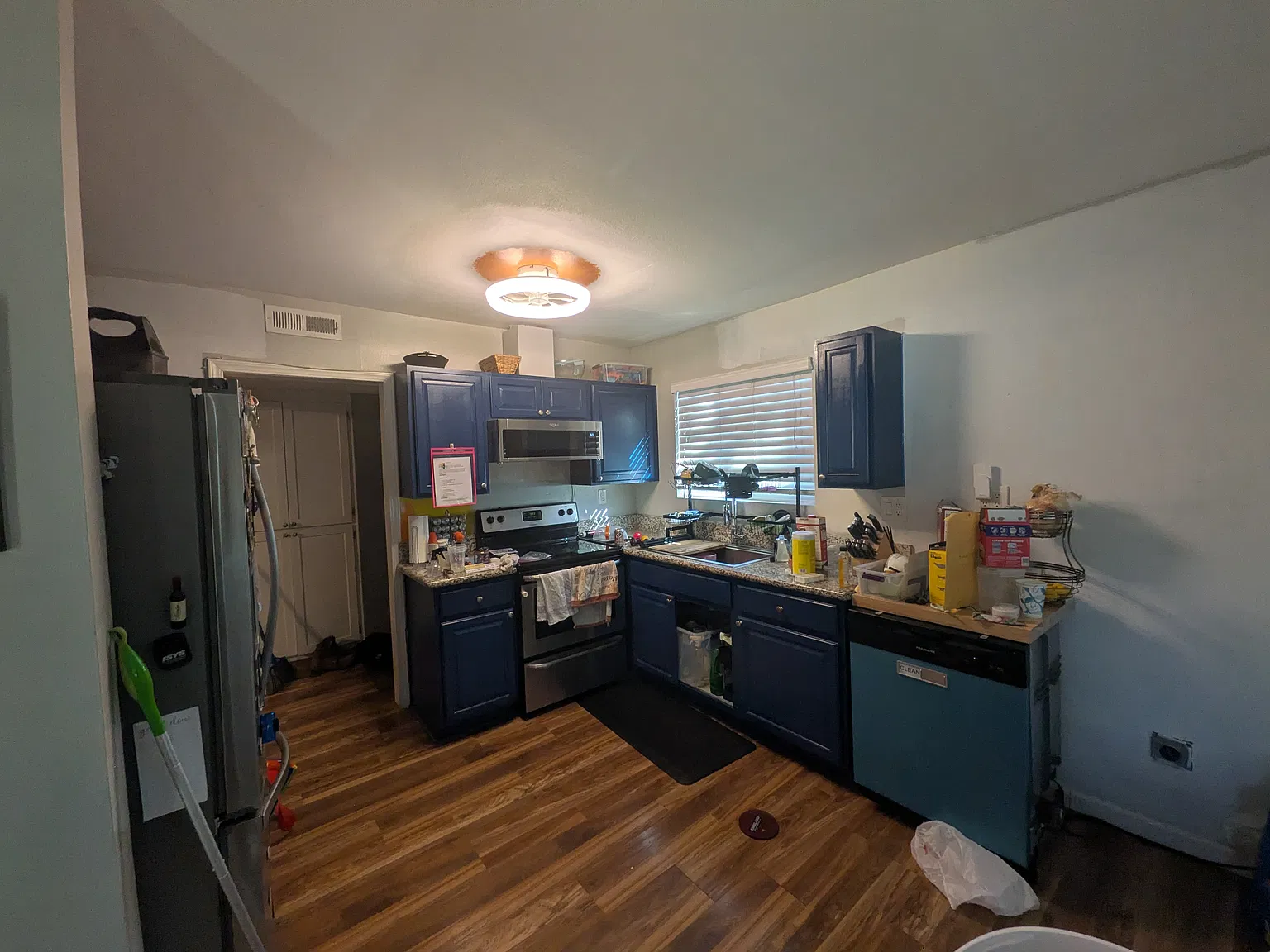 1817 E Grand Ave — Photo 4