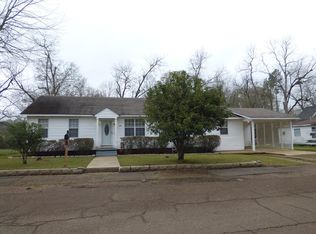 1140 Witterman St, McComb, MS 39648