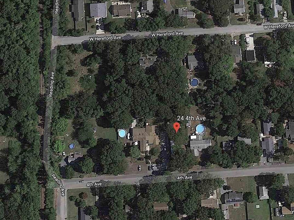 2nd image of 24 4th Ave