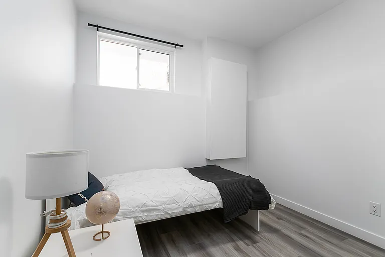 583 Cote St #1 — Photo 9